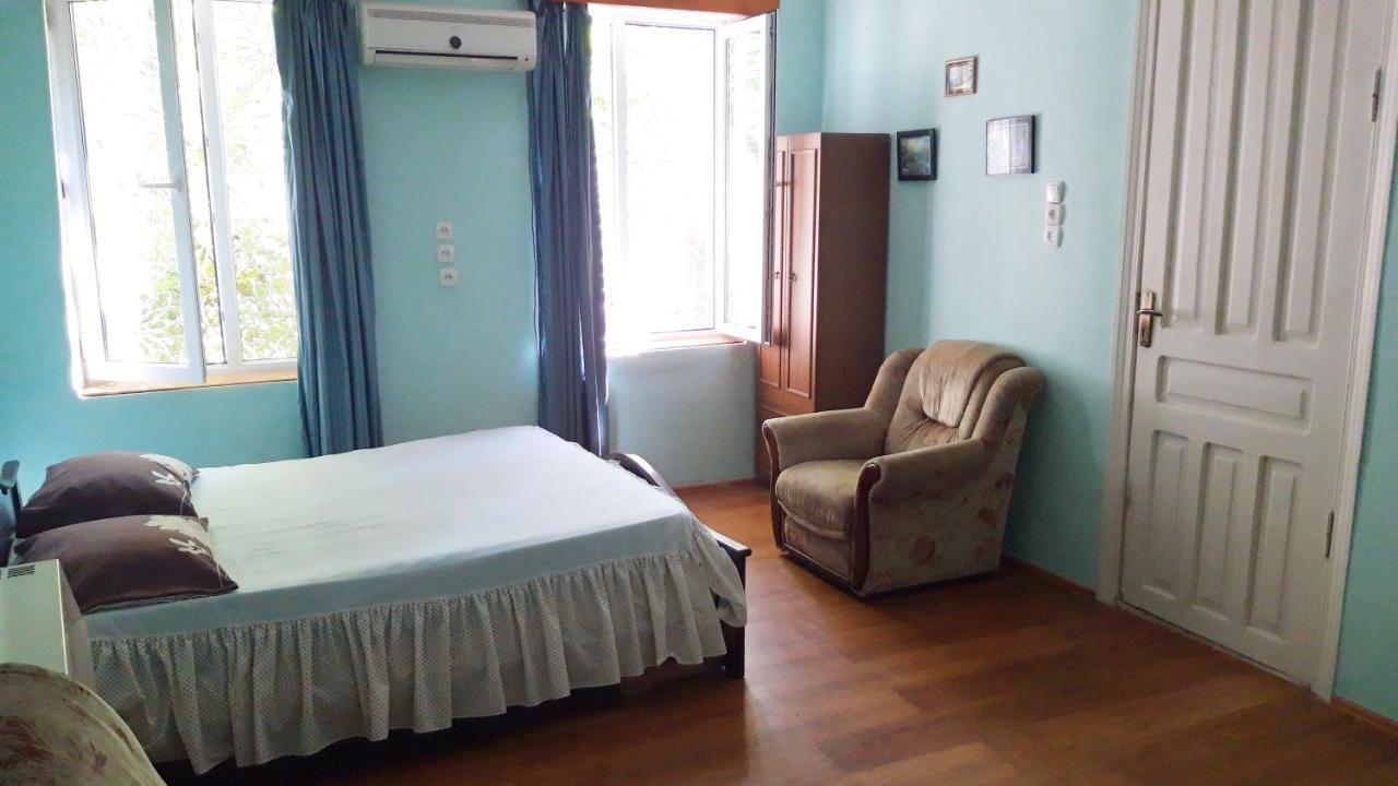 Pospolita Guest House Kutaisi Exterior foto